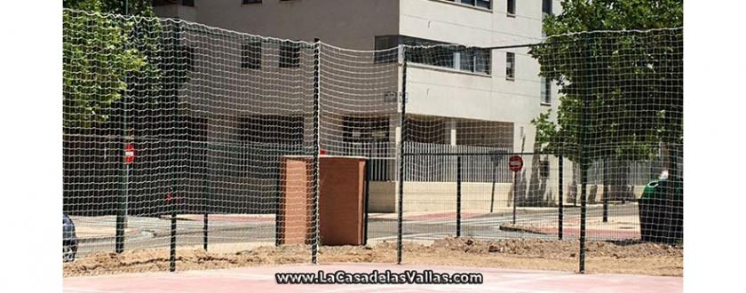 Vallado de Red de Protección en Pista Deportiva de Zaragoza 